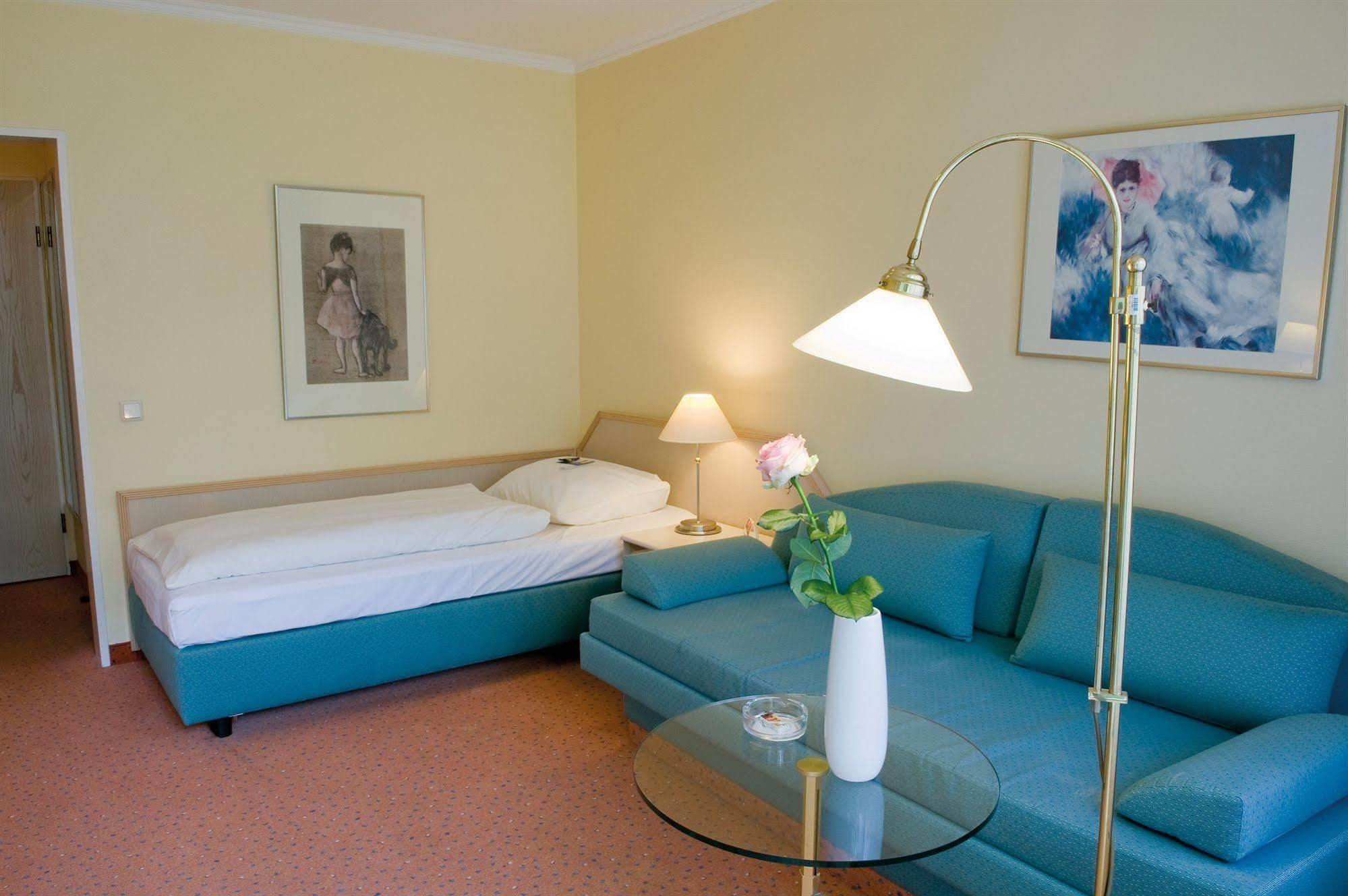 Upstalsboom Parkhotel Emden Ngoại thất bức ảnh