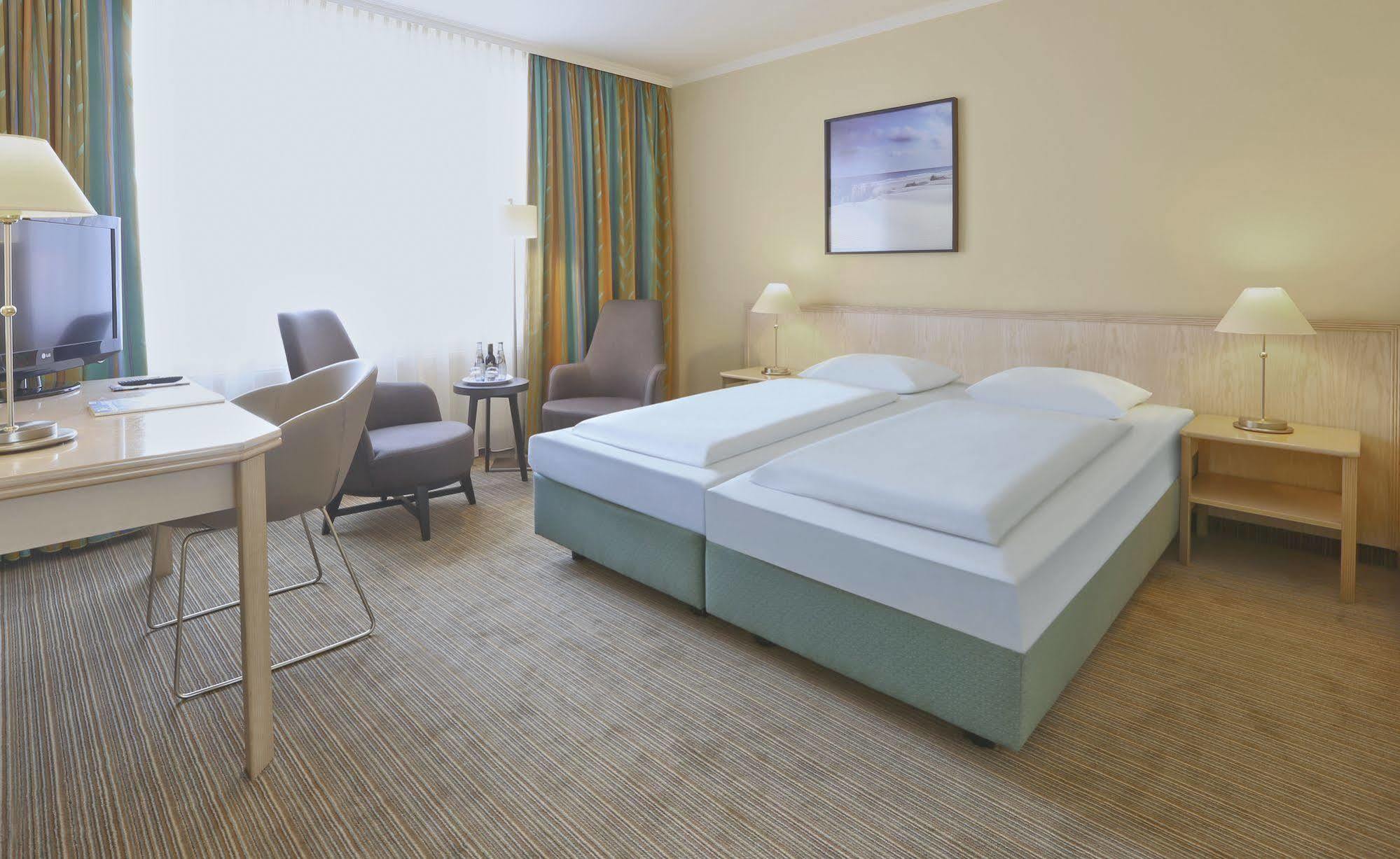 Upstalsboom Parkhotel Emden Ngoại thất bức ảnh