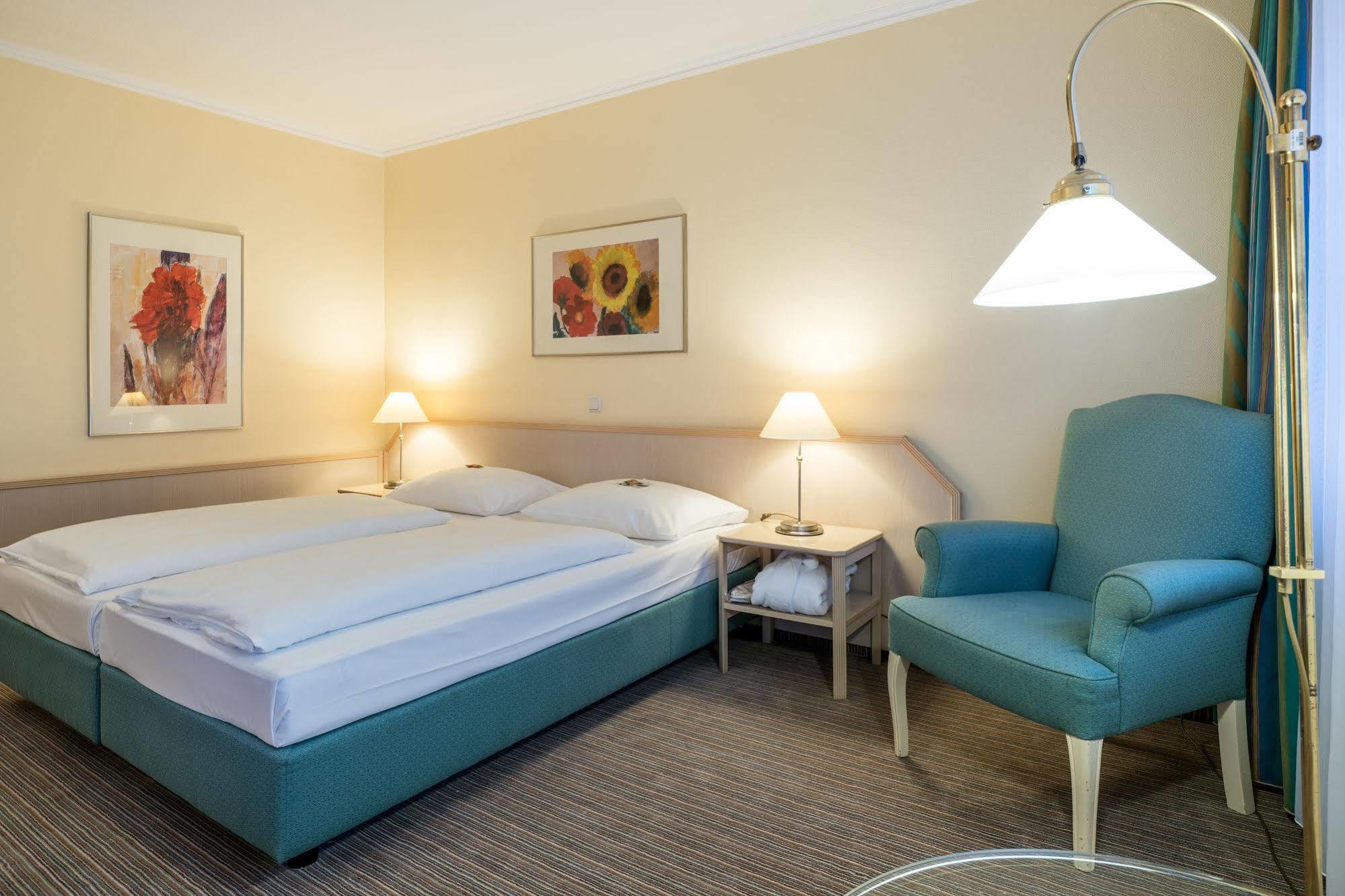 Upstalsboom Parkhotel Emden Ngoại thất bức ảnh